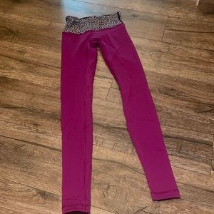 Black and Purple Reversible Lululemon Leggings